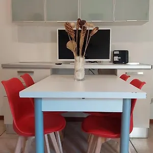 casa-vacanze-i-leoni-empoli.it-tuscanyhotel.com/